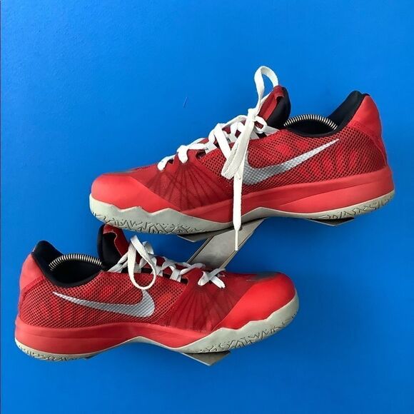 NIKE ZOOM RUN THE ONE 653636-600 Red / Wolf Grey-Black MEN SHOES SIZE 10.5 - Picture 1 of 8